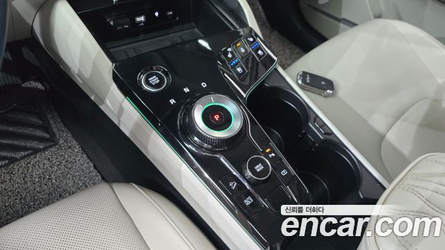 Kia Sportage 2022 — photo 9
