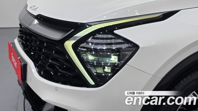 Kia Sportage 2023 — photo 8