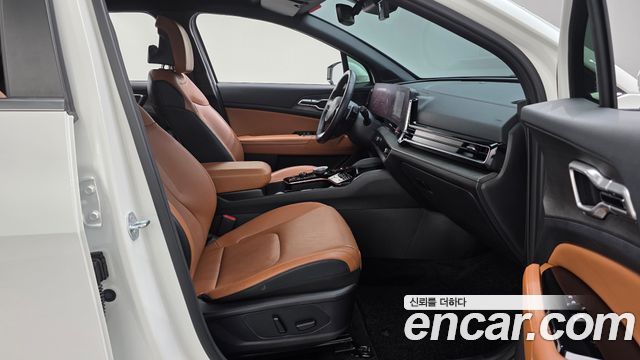 Kia Sportage 2023 — photo 16