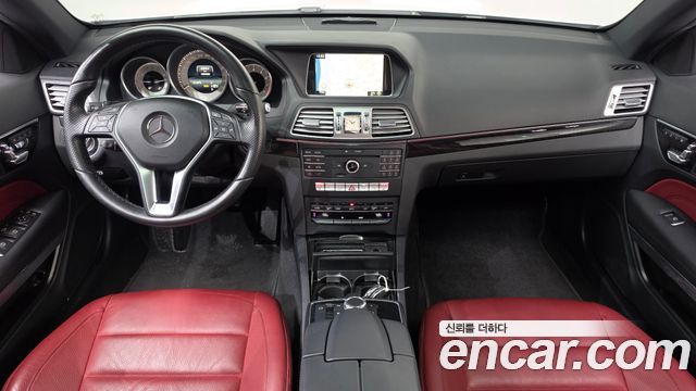 Mercedes-Benz E-Class 2017 — photo 7