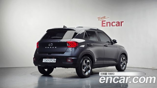 Hyundai Venue 2020 — photo 2