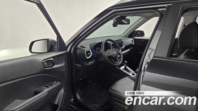 Hyundai Venue 2020 — photo 13