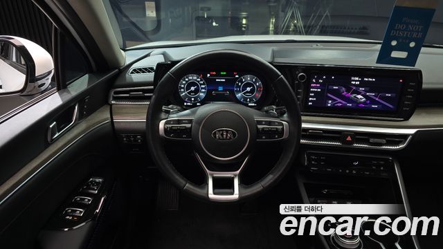 Kia K5 2021 — photo 13