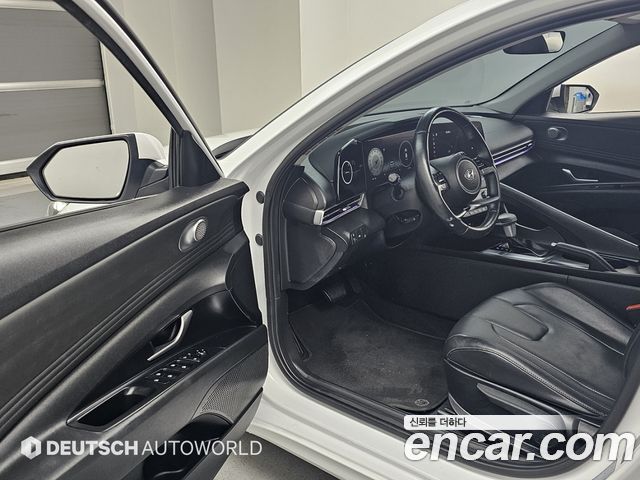 Hyundai AVANTE 2021 — photo 11