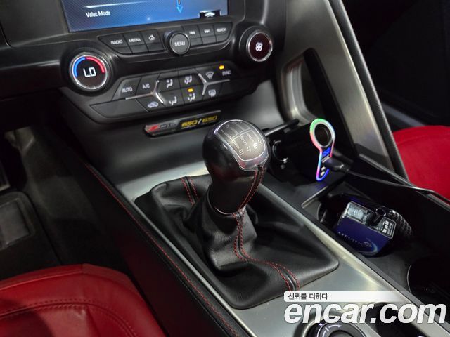 Chevrolet Corvette 2015 — photo 12
