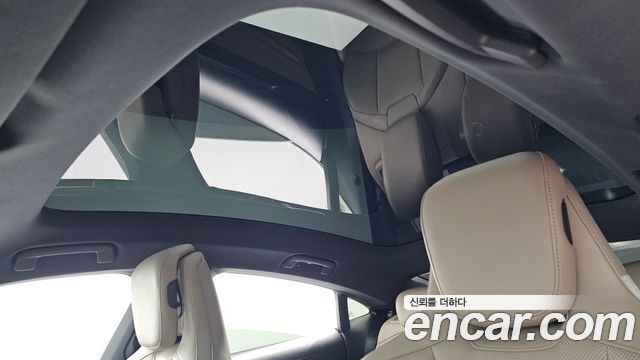 Porsche Taycan 2021 — photo 35
