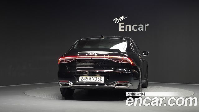 Hyundai Grandeur 2022 — photo 4
