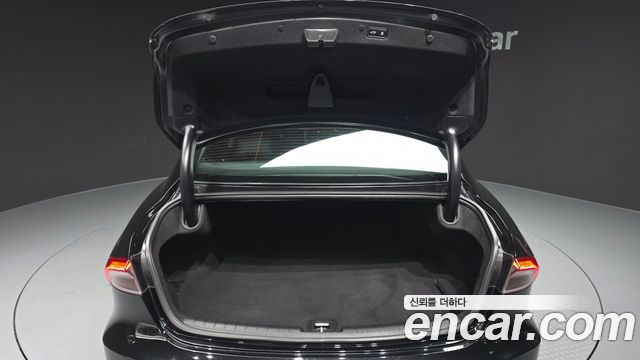 Hyundai Grandeur 2022 — photo 26