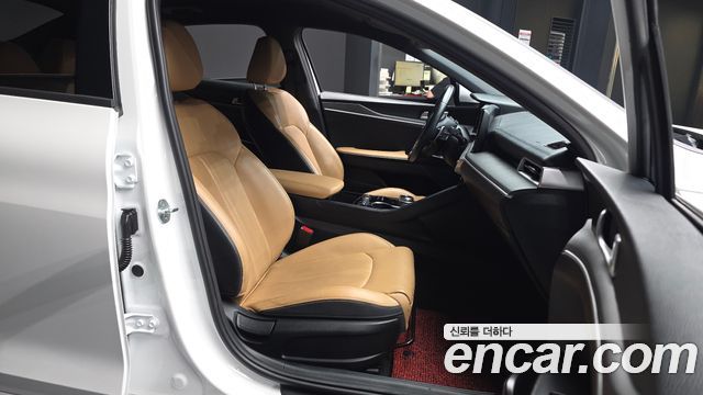 Kia K5 2021 — photo 17