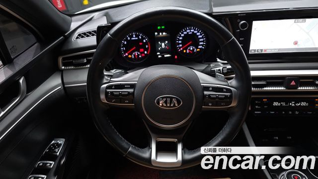 Kia K5 2021 — photo 19