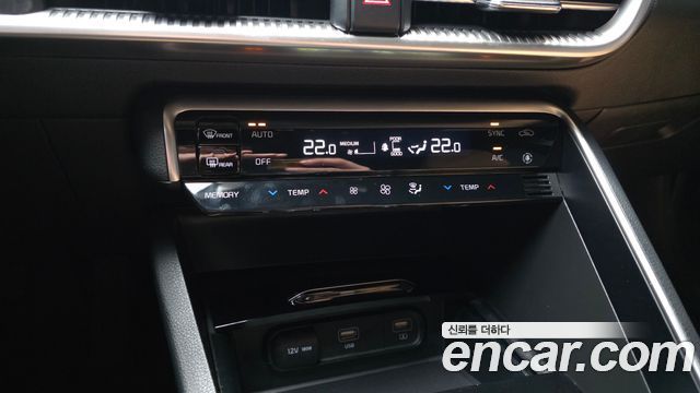 Kia K5 2021 — photo 23