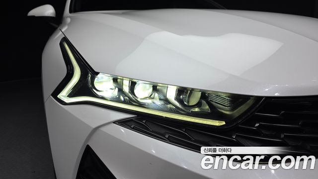 Kia K5 2021 — photo 8