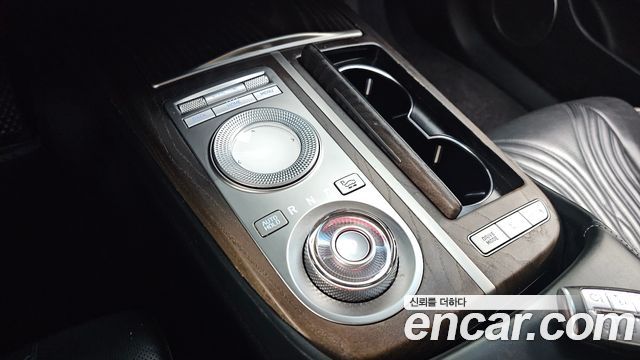 Genesis G80 2021 — photo 12