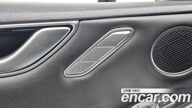 Genesis G80 2021 — photo 23