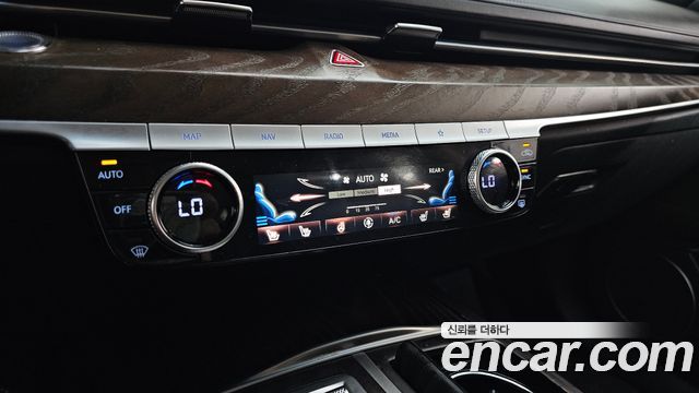 Genesis G80 2021 — photo 30