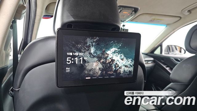 Genesis G80 2021 — photo 32