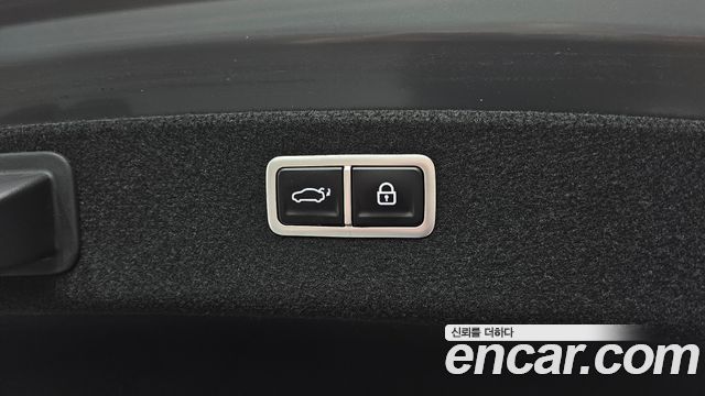 Genesis G80 2021 — photo 36