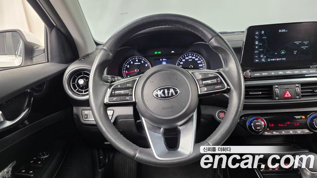 Kia K3 2021 — photo 18