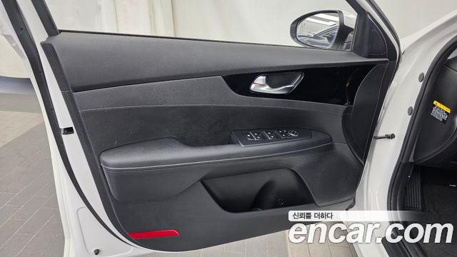 Kia K3 2021 — photo 14