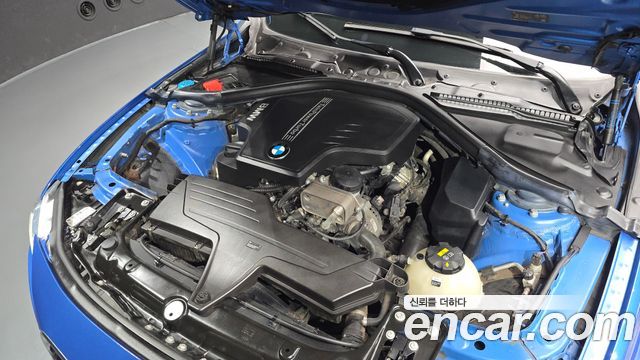 BMW 3-Series 2017 — photo 6
