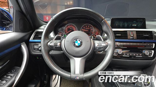 BMW 3-Series 2017 — photo 19