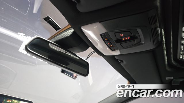 BMW 3-Series 2017 — photo 24