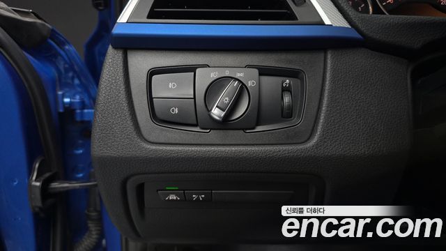 BMW 3-Series 2017 — photo 25