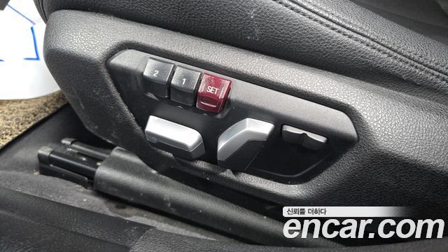 BMW 3-Series 2017 — photo 27
