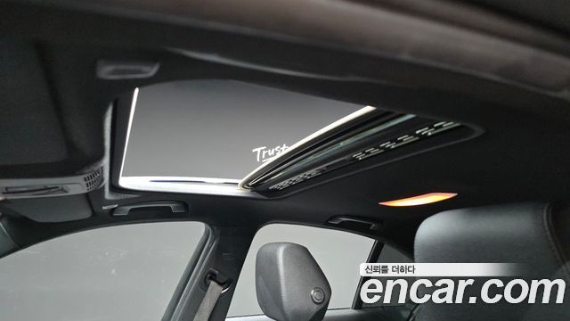 BMW 3-Series 2017 — photo 33