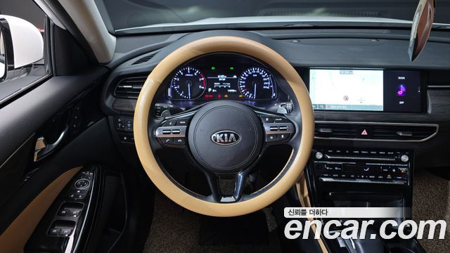 Kia K7 2020 — photo 13