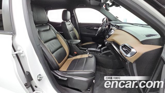 Chevrolet Korea Trailblazer 2022 — photo 17