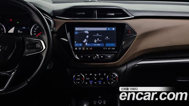 Chevrolet Korea Trailblazer 2022 — photo 20