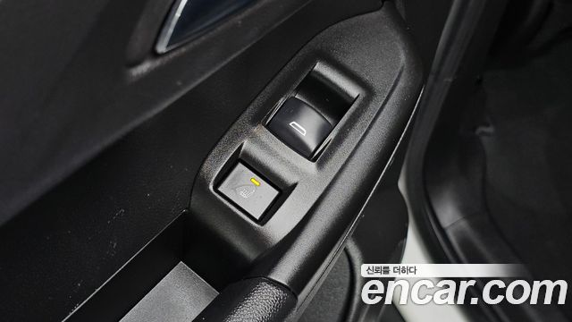 Chevrolet Korea Trailblazer 2022 — photo 26