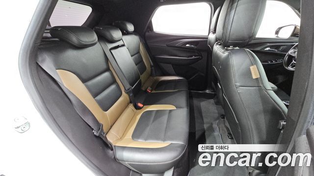 Chevrolet Korea Trailblazer 2022 — photo 16