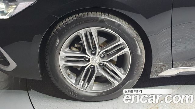 Hyundai Grandeur 2017 — photo 5