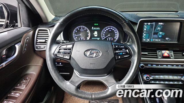 Hyundai Grandeur 2017 — photo 19