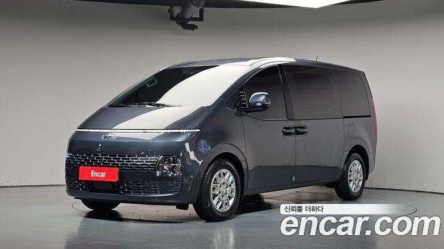 Hyundai Staria 2024 — photo 35