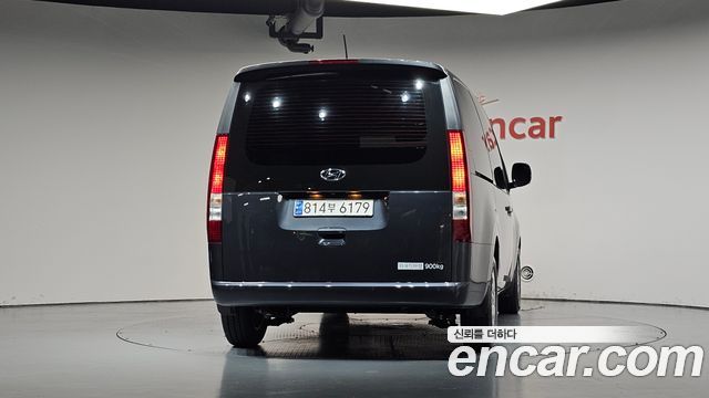 Hyundai Staria 2024 — photo 4