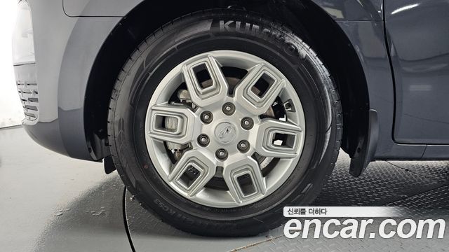 Hyundai Staria 2024 — photo 5