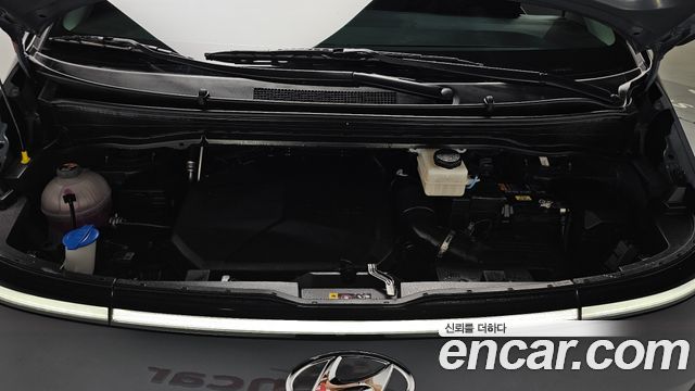 Hyundai Staria 2024 — photo 6