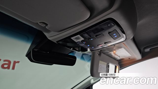 Hyundai Staria 2024 — photo 23
