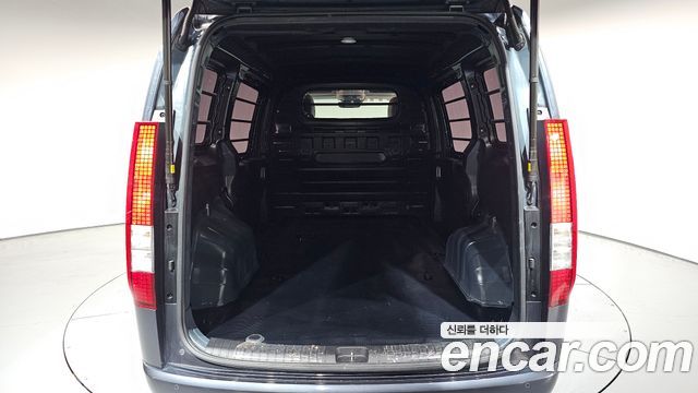 Hyundai Staria 2024 — photo 26