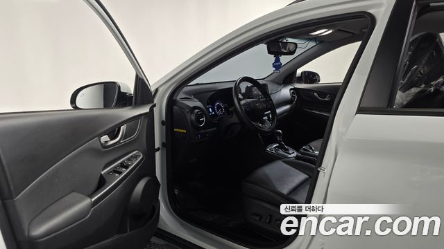 Hyundai Kona 2018 — photo 13