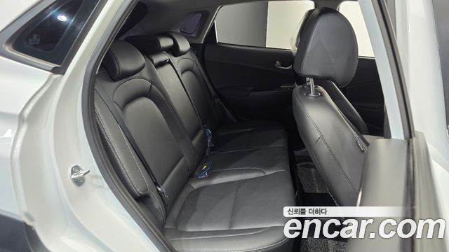 Hyundai Kona 2018 — photo 17