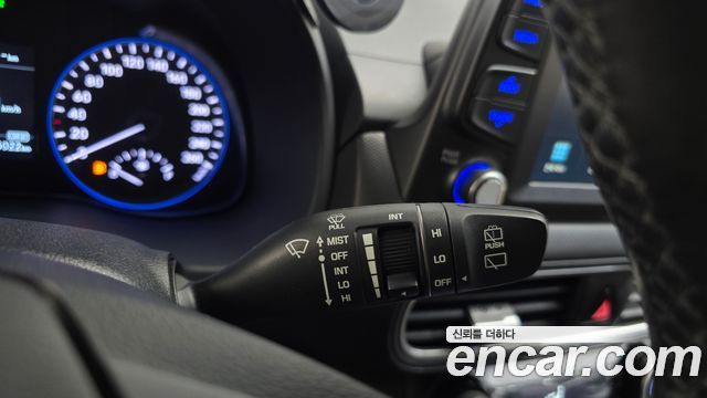 Hyundai Kona 2018 — photo 28