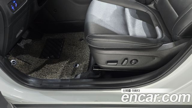 Hyundai Kona 2018 — photo 29