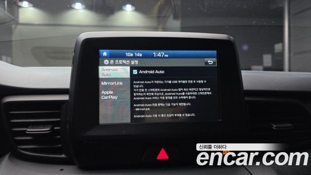 Hyundai Veloster 2019 — photo 16