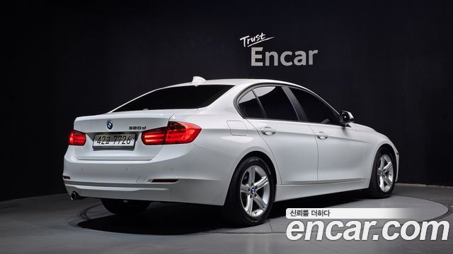 BMW 3-Series 2015 — photo 2