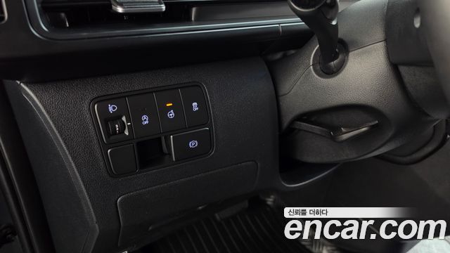 Hyundai Staria 2023 — photo 18