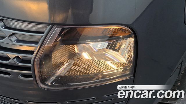 Hyundai Staria 2023 — photo 8